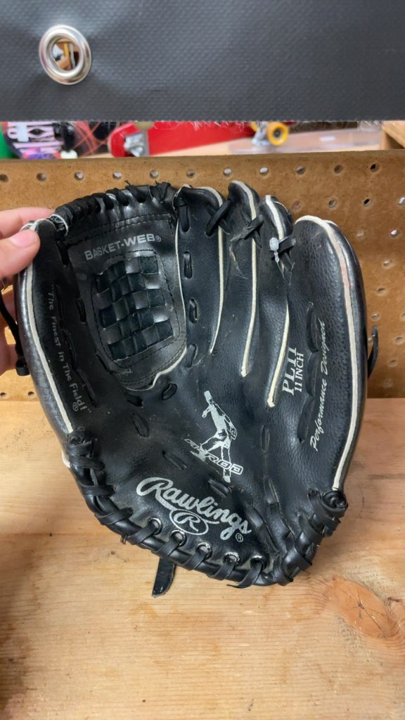 Rawlings Player Series 11" Baseball Glove - Black