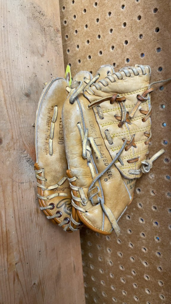 Rawlings RBG90 Paul Winfield 11" Baseball Glove
