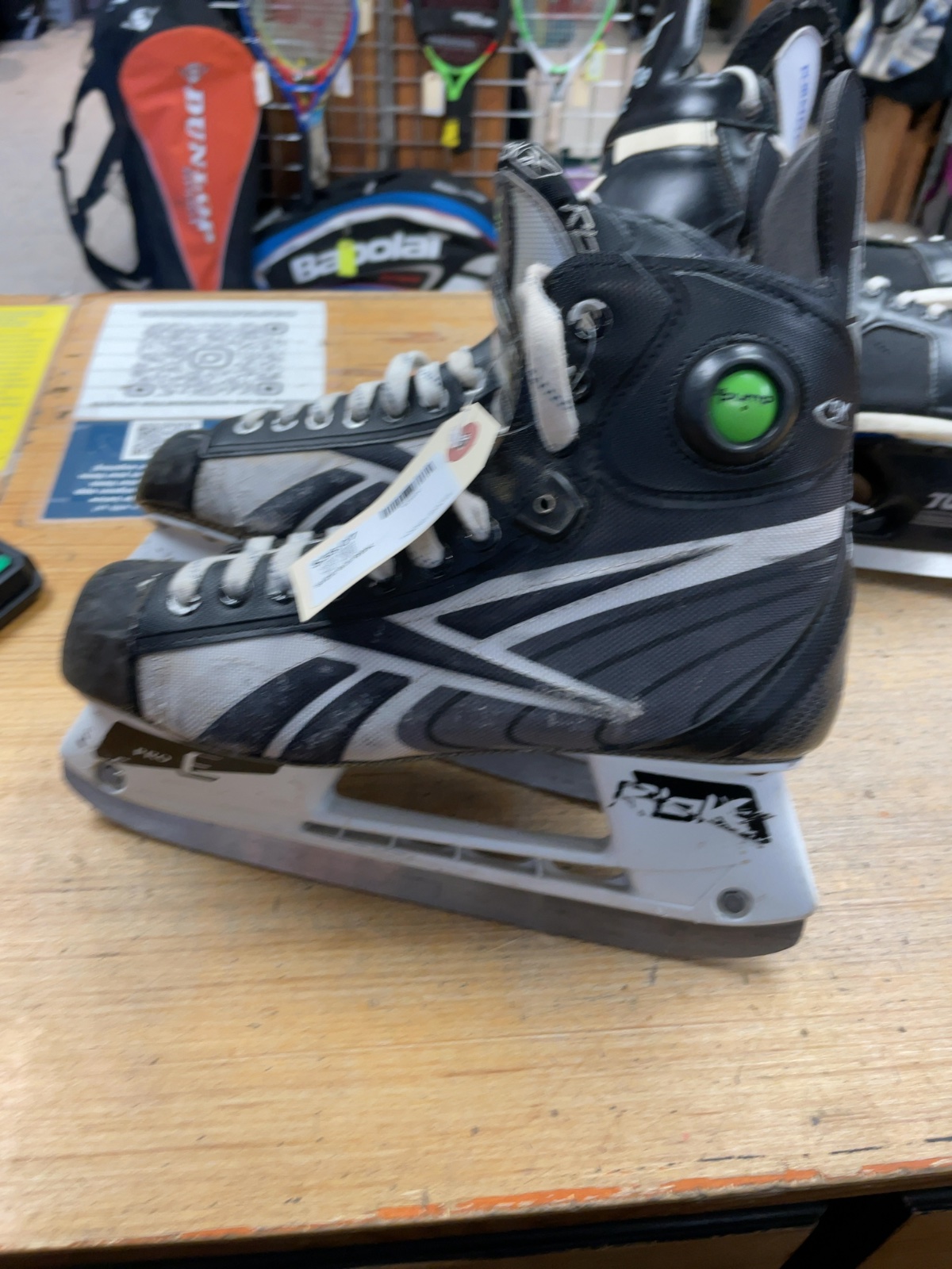 Reebok 5K Pump 8.5 US Hockey Skates - image 1