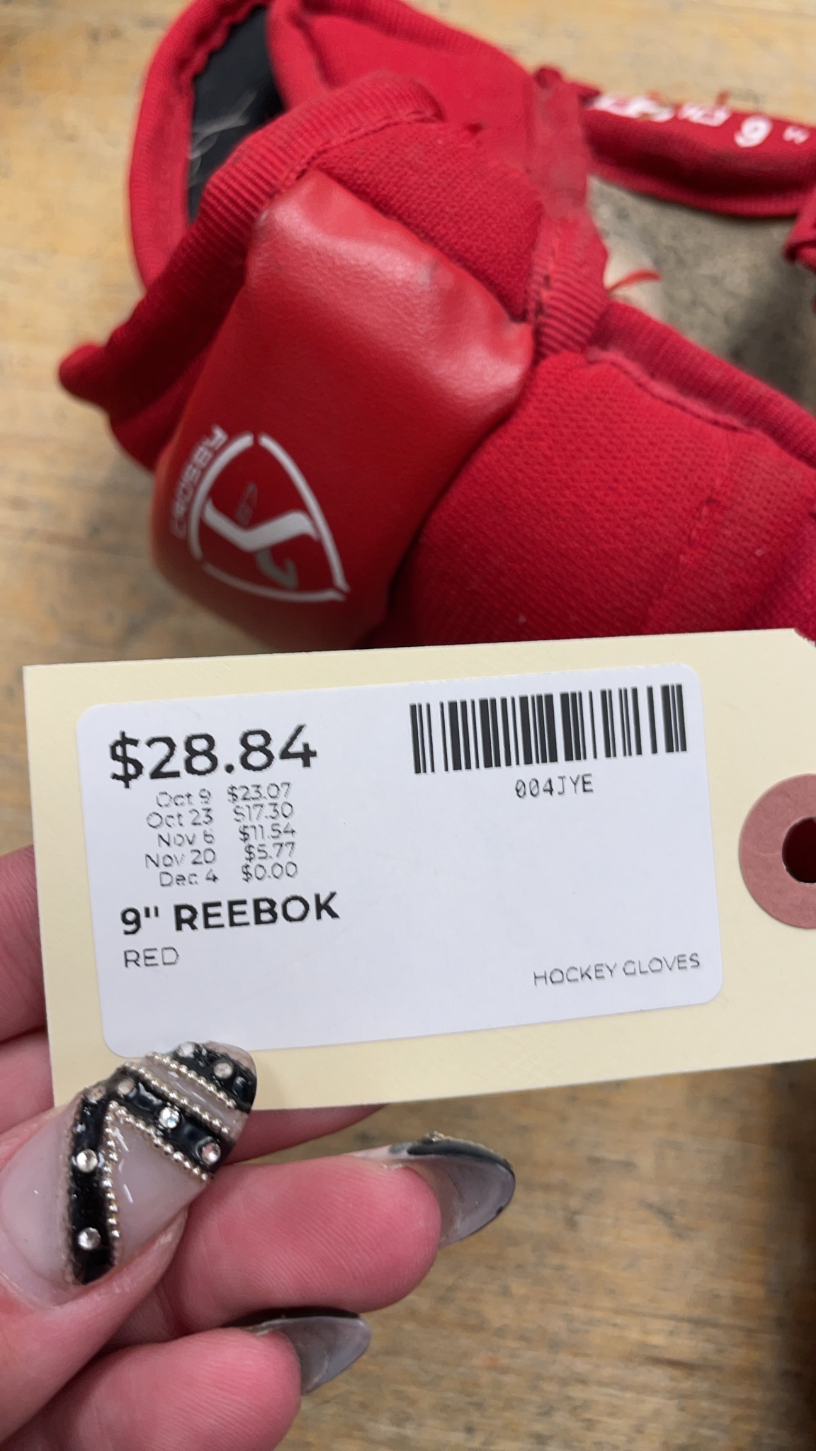 Reebok Crosby 9" Hockey Gloves
