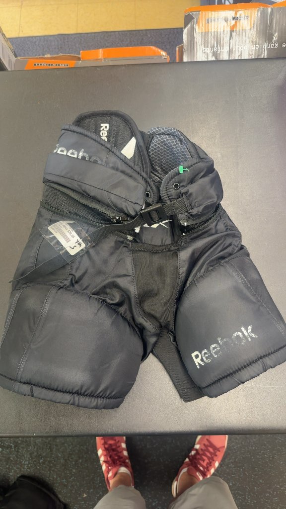 Reebok Hockey Pants 20K Pro Black Good Condition Youth Small