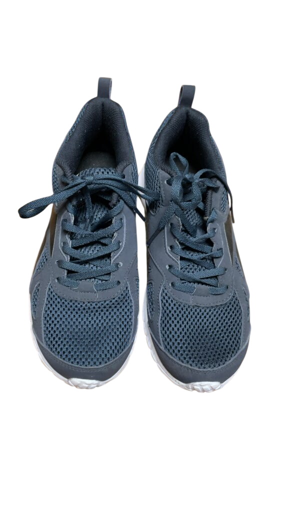 Reebok Navy Running Shoes Size 7