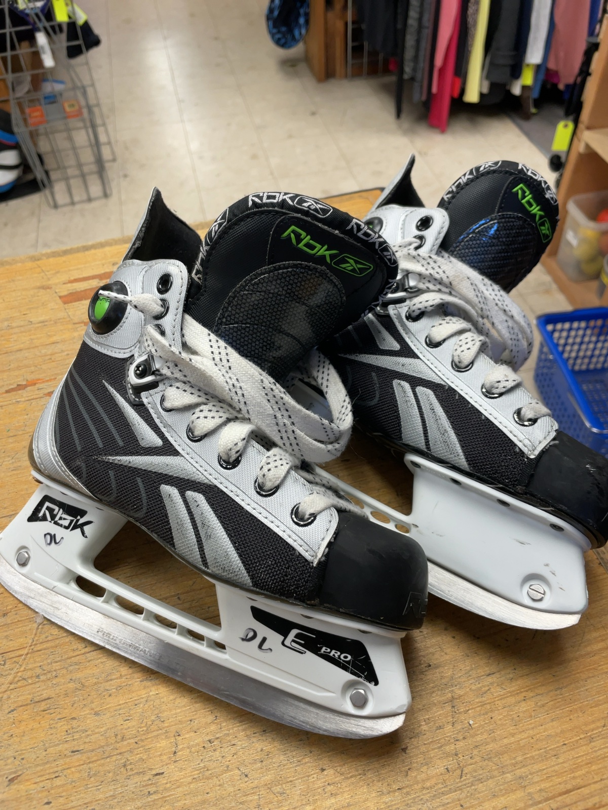 Reebok Pump Hockey Skates - Size 3.5