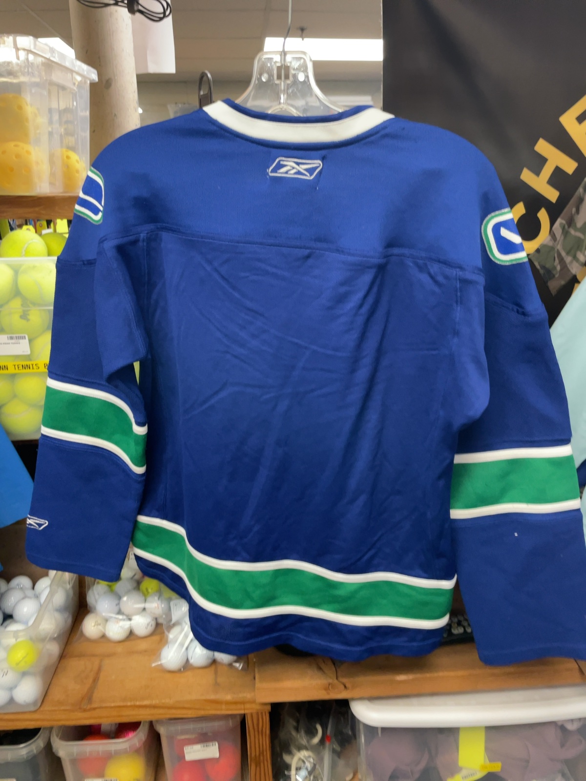 Reebok Vancouver Canucks Junior Large Blue Hockey Jersey