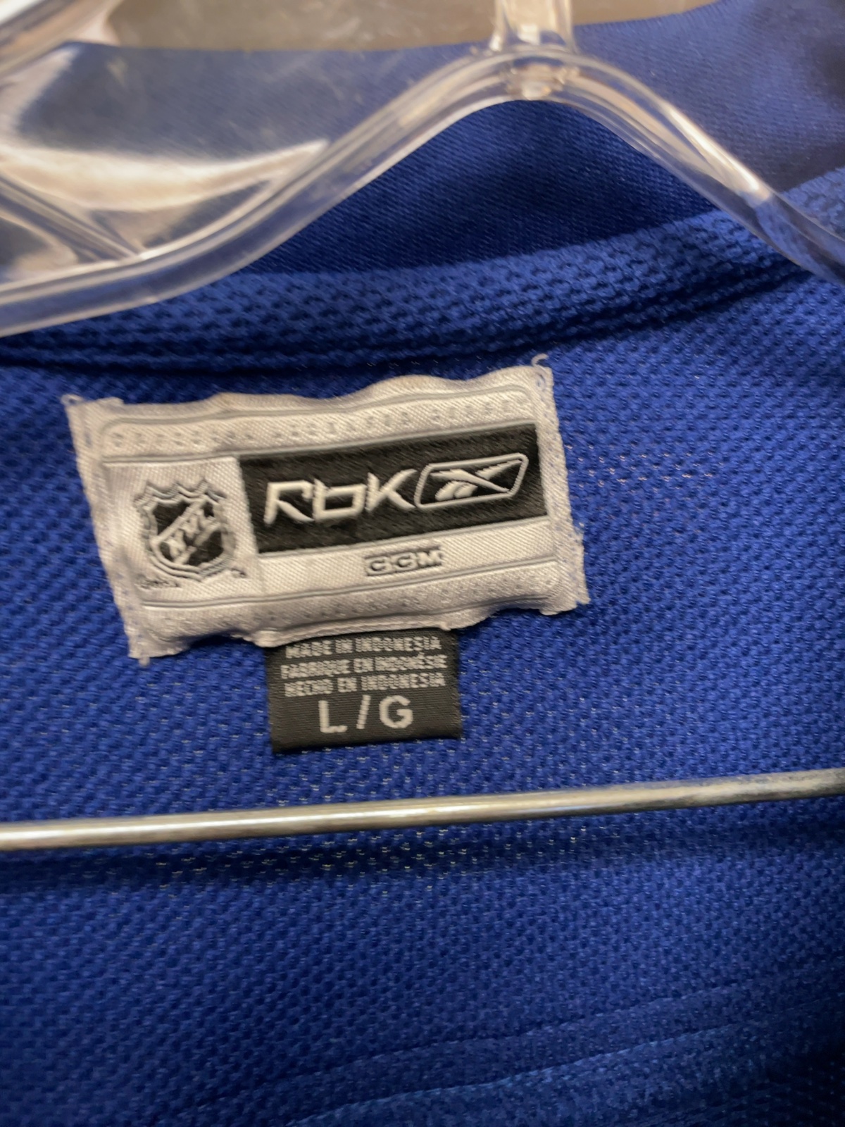 Reebok Vancouver Canucks Junior Large Blue Hockey Jersey