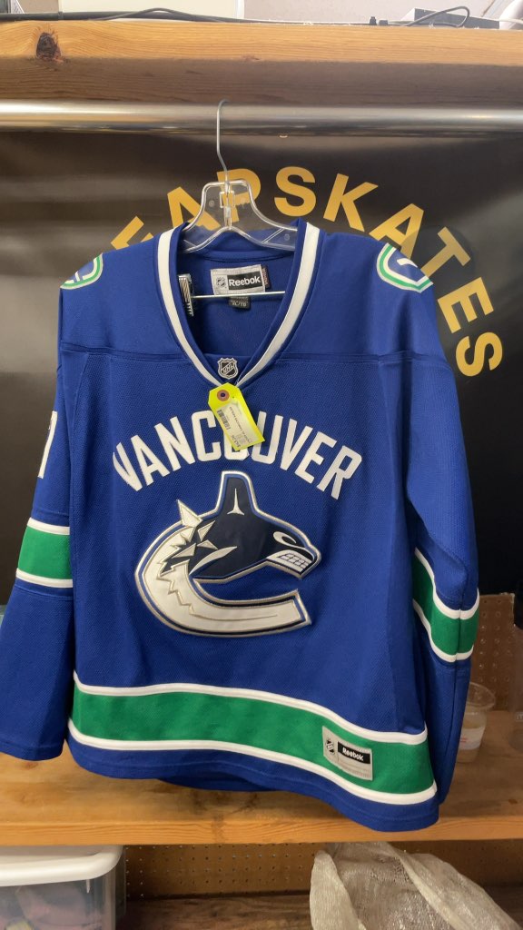 Reebok Vancouver Canucks Ryan Kesler #17 Women's Jersey