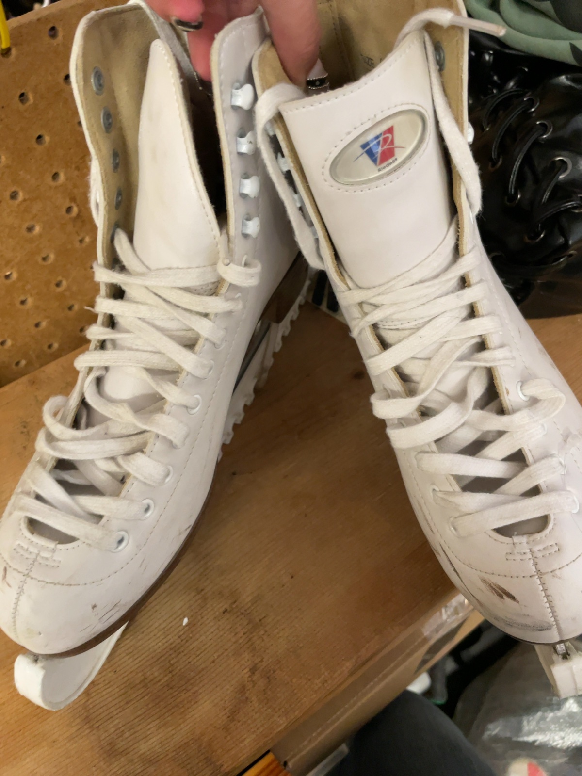 Riedell Figure Skates Size 8 White