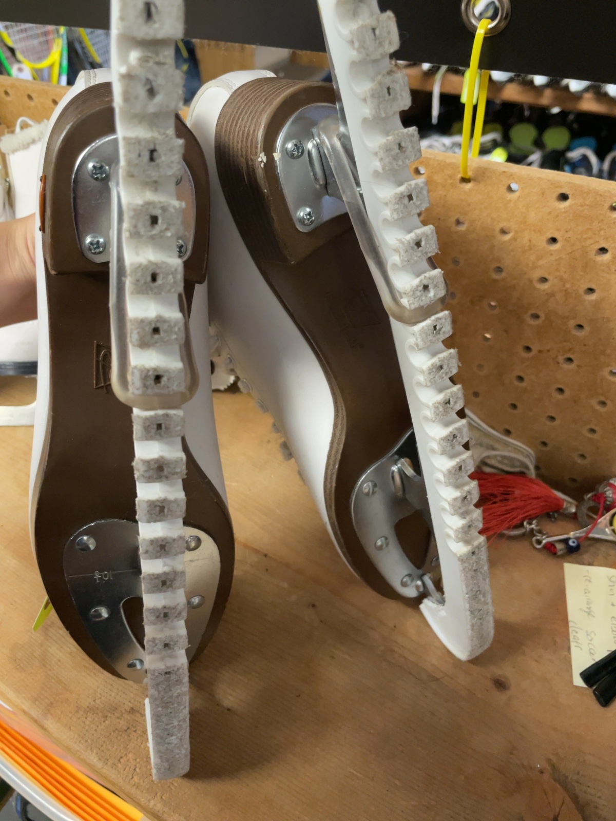 Riedell Figure Skates Size 8 White