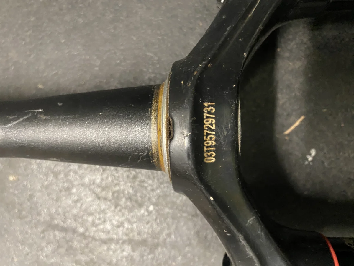 RockShox Lyrik Select Suspension Fork DebonAir Black Used 29" - image 2