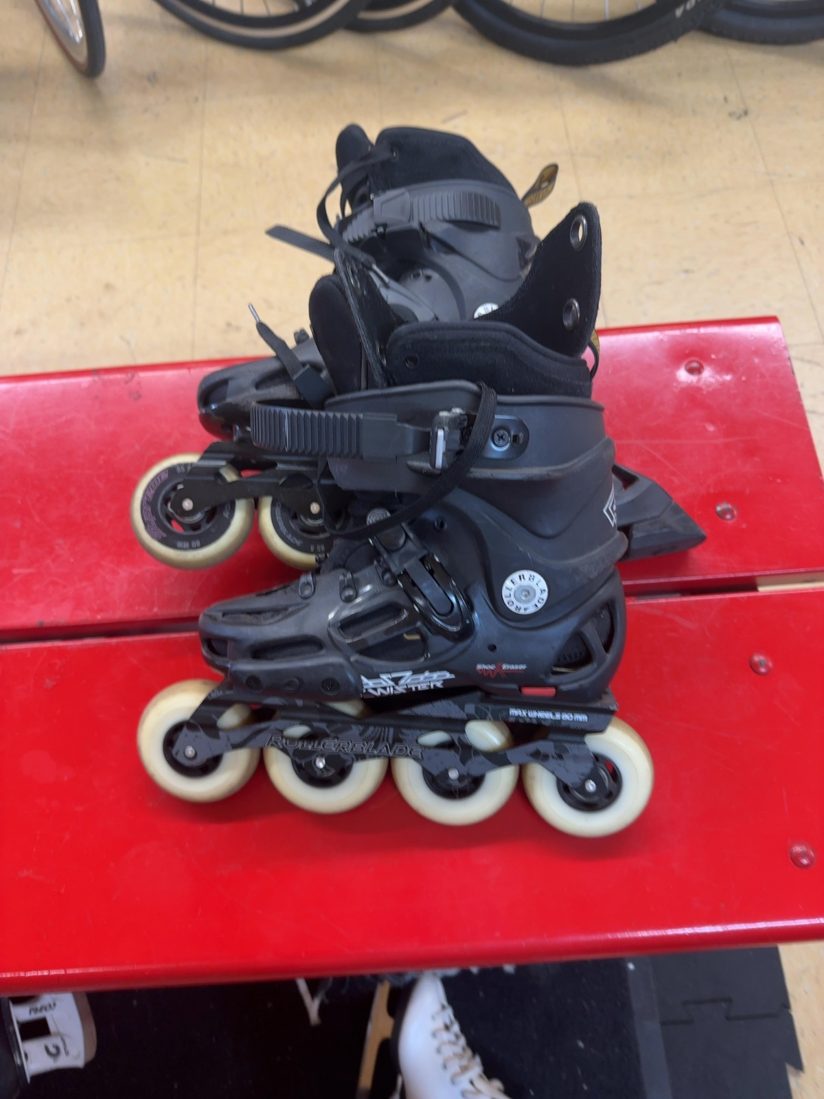 Rollerblade Twister 80 Inline Skates with Intuition Liners - Size 5