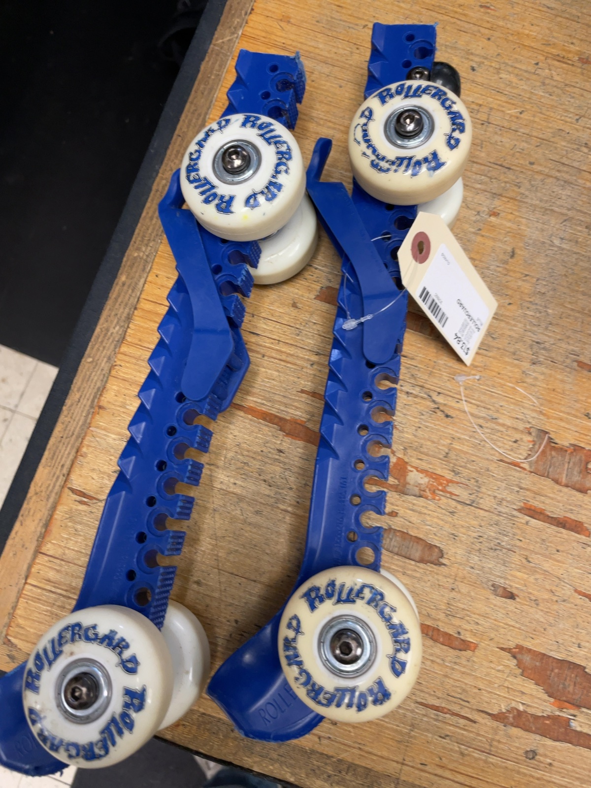 Rollergard Blue Wheeled Skate Guards