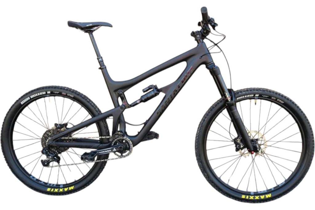 Santa Cruz Mountain Bike Bronson Carbon Excellent Condition