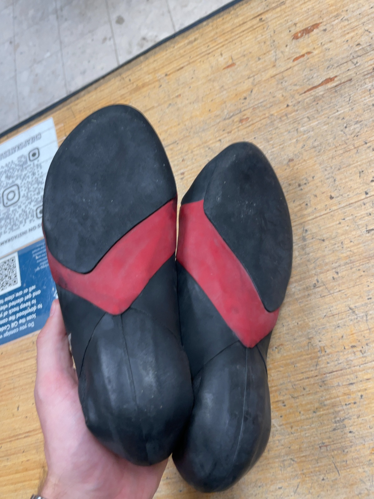 Scarpa Arpia Rock Climbing Shoes - Size 9.5