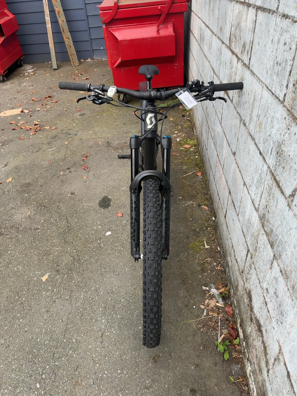 Scott Ransom Full Suspension Mountain Bike - Size Large