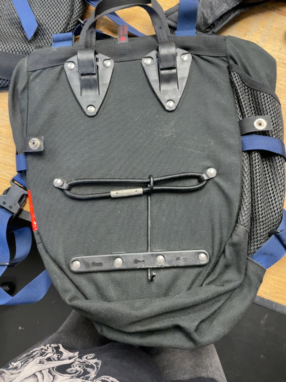 Serratus Bike Bag Pannier Black