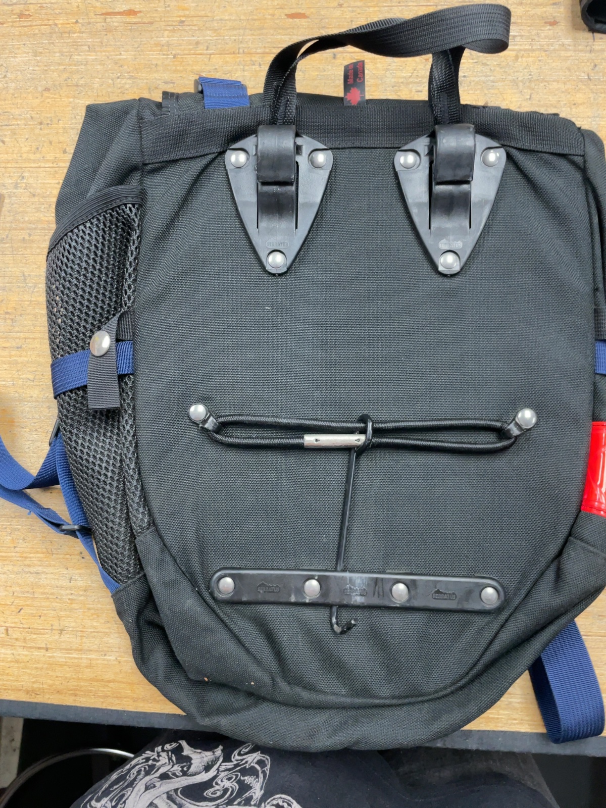 Serratus Pannier Bike Bag Black
