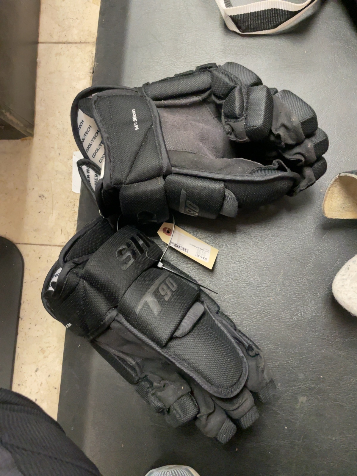 Sherwood T90 Undercover 14" Hockey Gloves