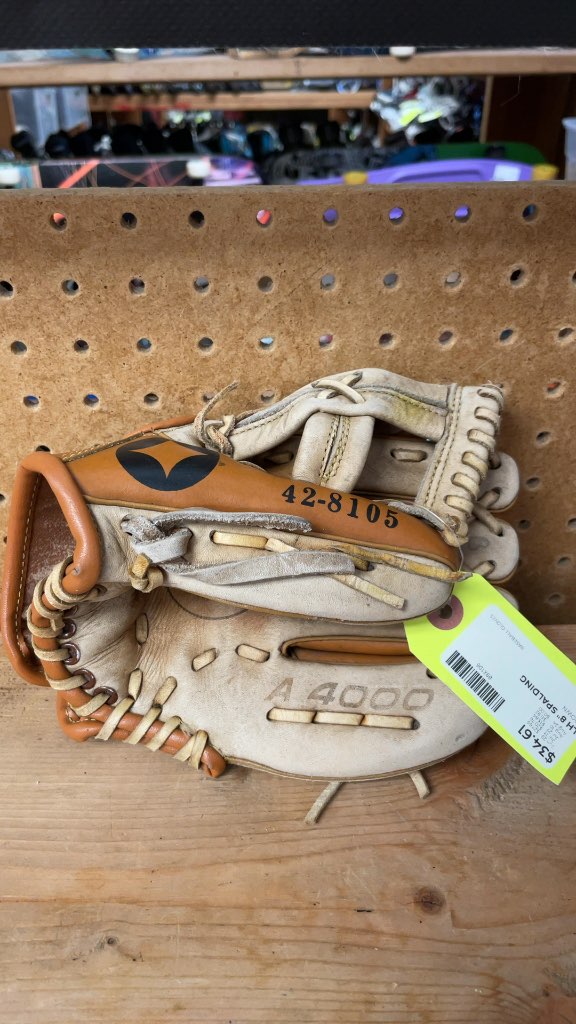Spalding A4000 8" Left Hand Baseball Glove - Brown