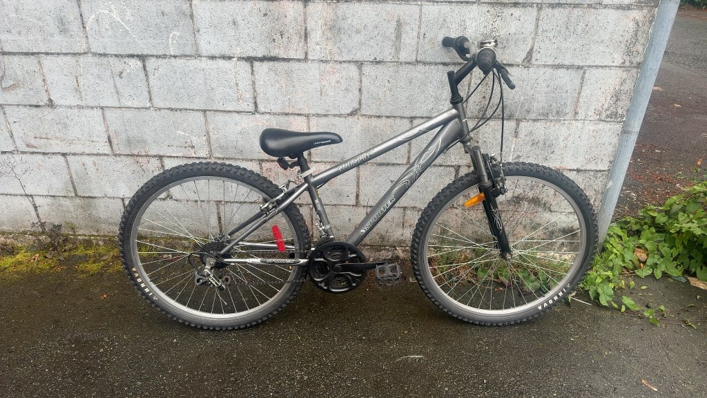Sportek Mountain Bike Turnpike Grey Used 26"