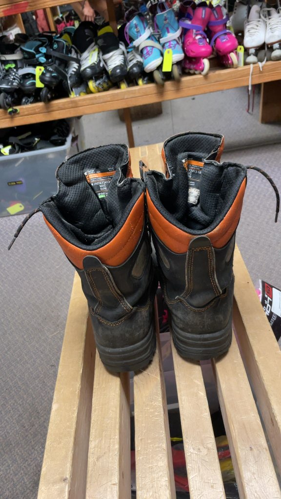 STC Steel Toe Work Boots - Size 9