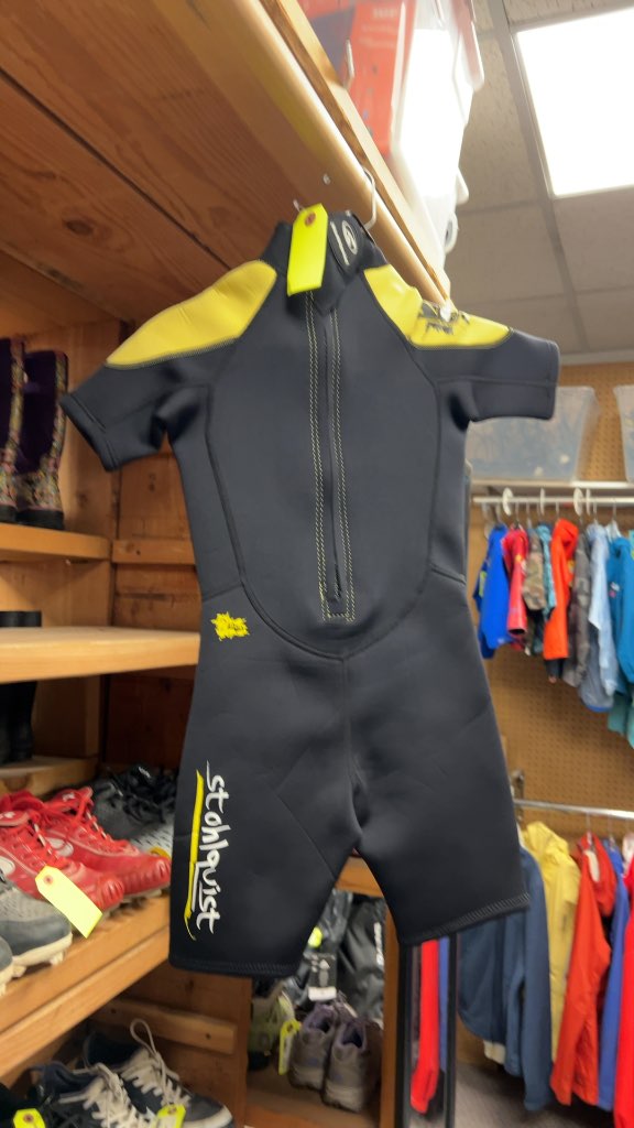 Stohlquist Junior 2mm Shorty Wetsuit - Black/Yellow - Size 7-8