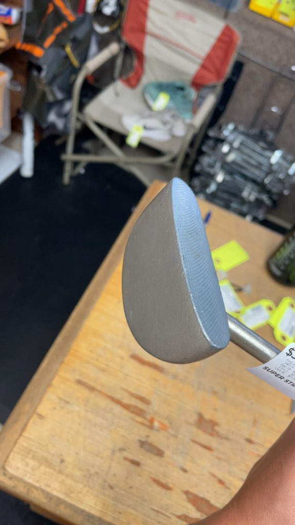 Super Stroke Mallet Putter with Traxion Grip