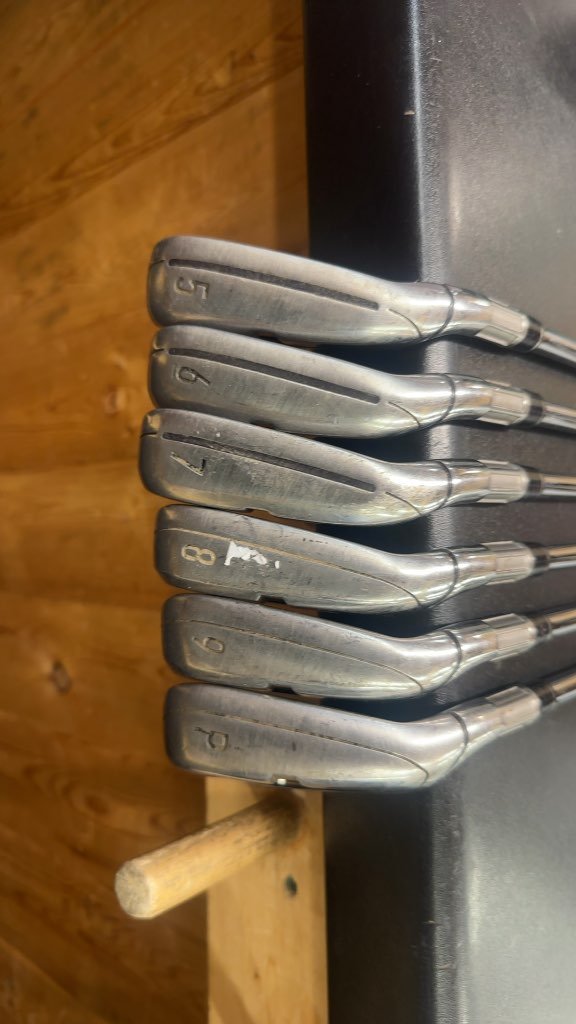 TaylorMade Golf Iron Set M4 5-PW Good Condition