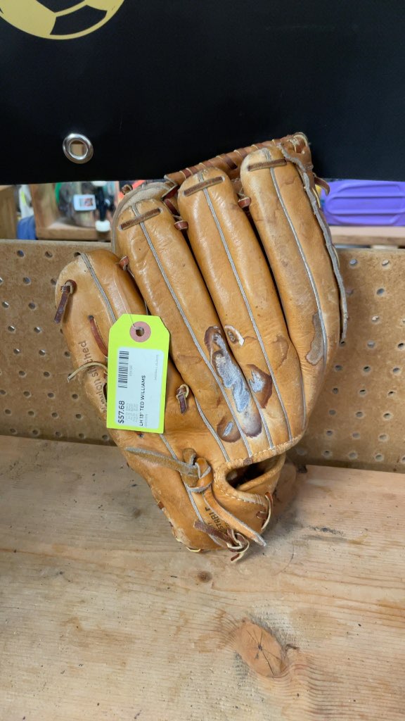 Ted Williams Model 400 13" Left Hand Throw Baseball Glove
