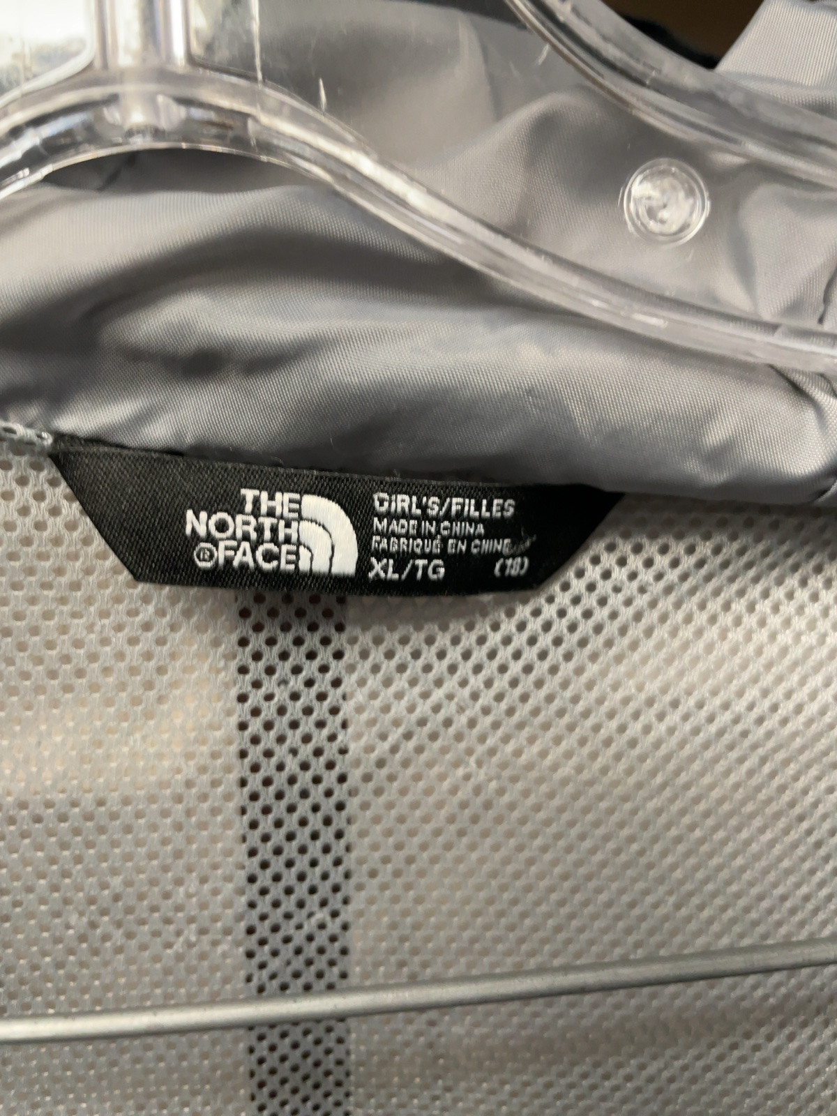 The North Face DryVent Rain Jacket Girl's XL (18) Black