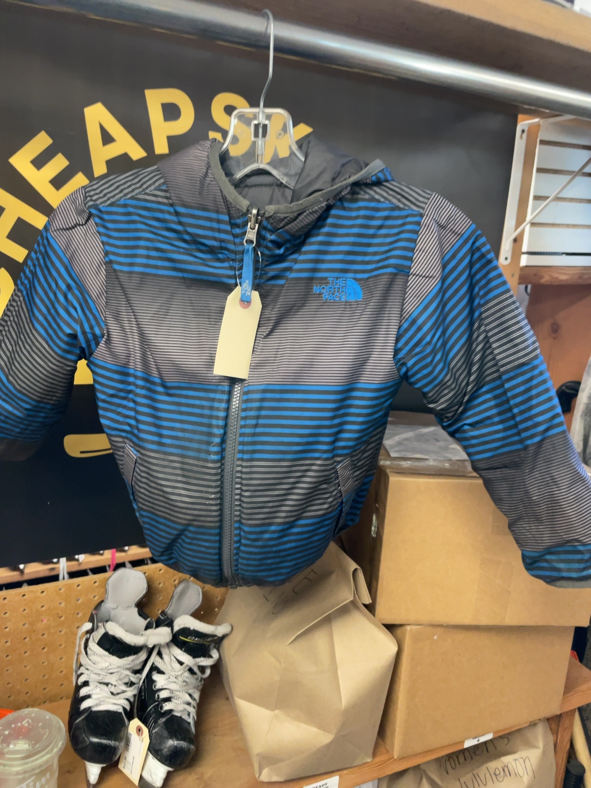 The North Face Striped Hooded Jacket Shell JR 4