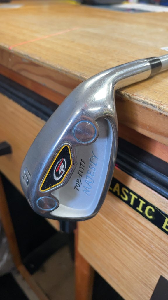 Top-Flite Majesty Sand Wedge Golf Club