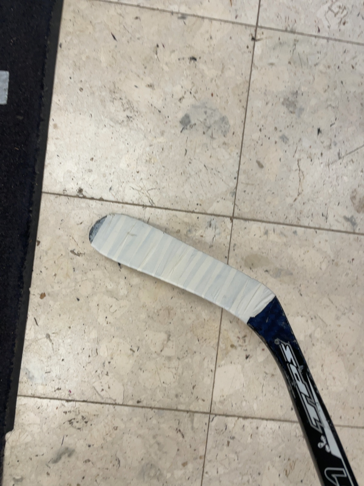 TPS Pro Stock PP061 Flex 90 LH Hockey Stick