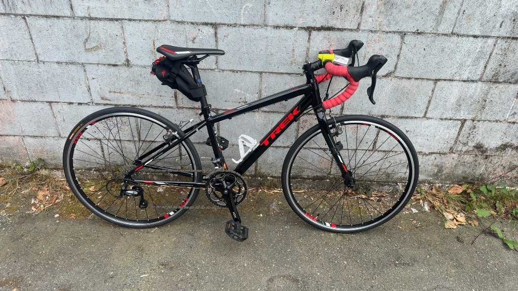 Trek Road Bike 1.1 26" Wheels Good Condition 39cm