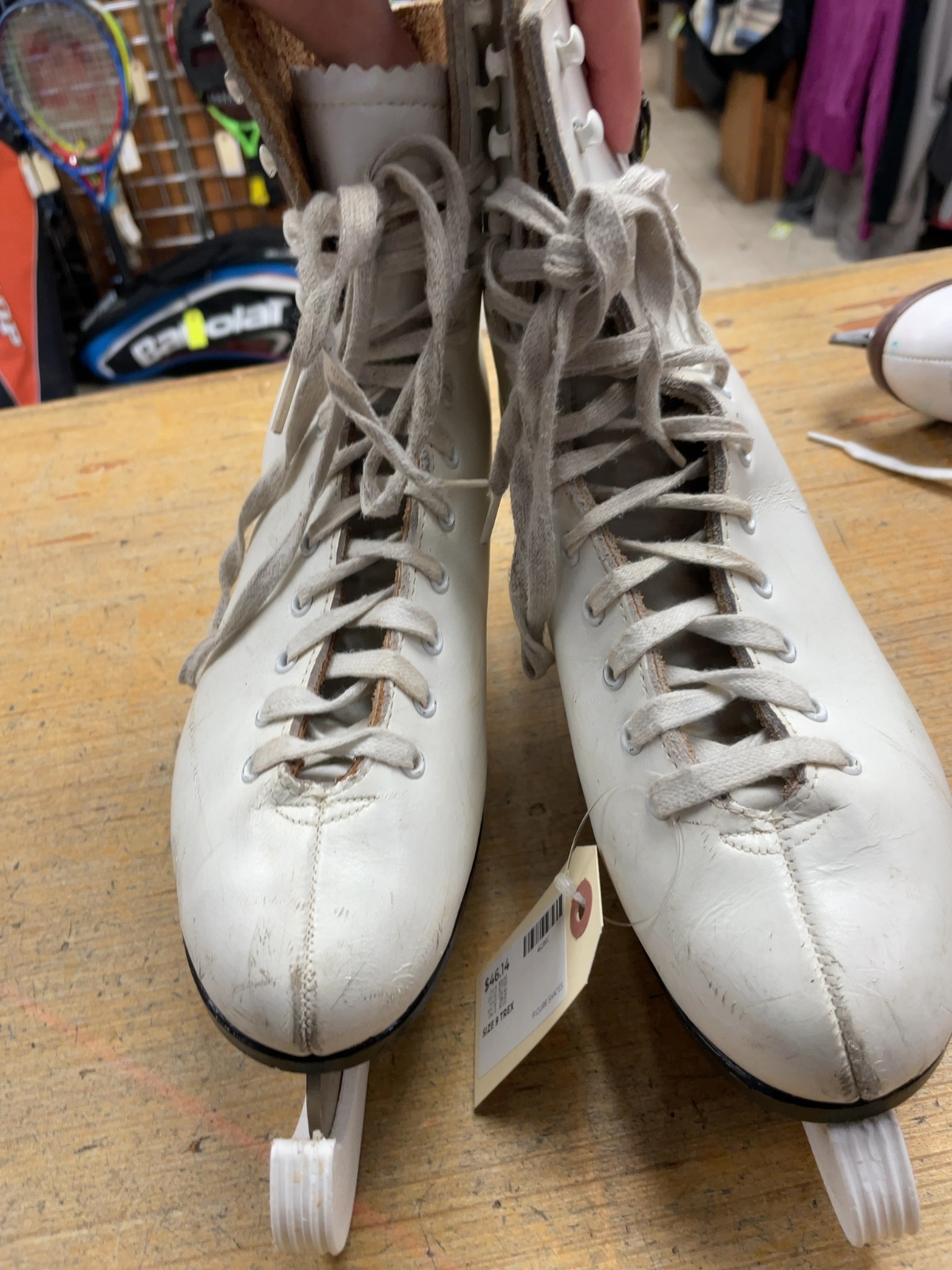 Trex Figure Skates Size 9 White