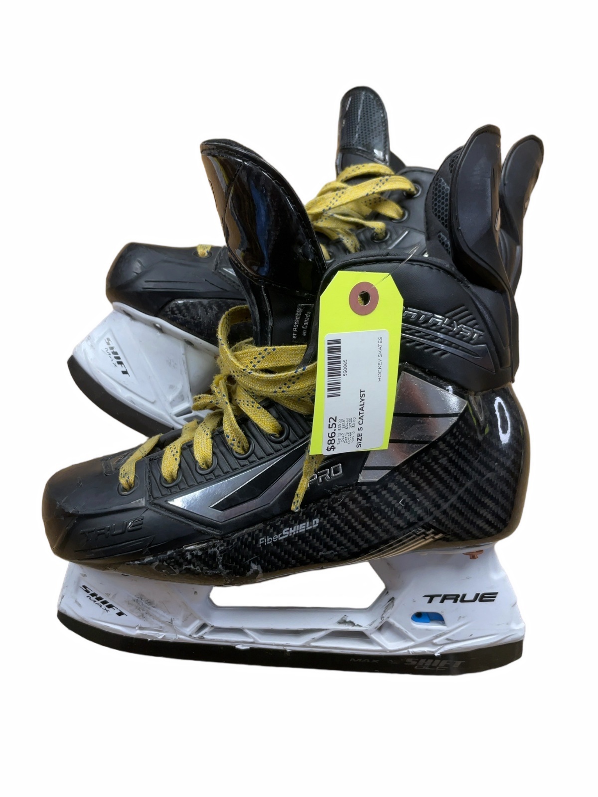 True Catalyst Size 5 Hockey Skates - image 1