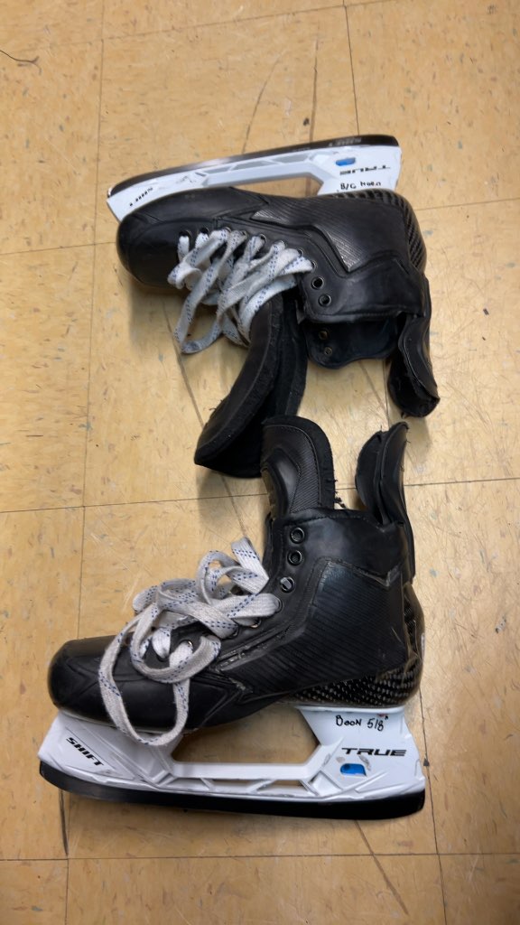 TRUE Hockey Skates SHIFT Size 10