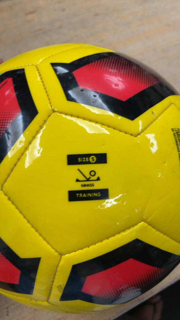 Umbro Size 5 Training Soccer Ball