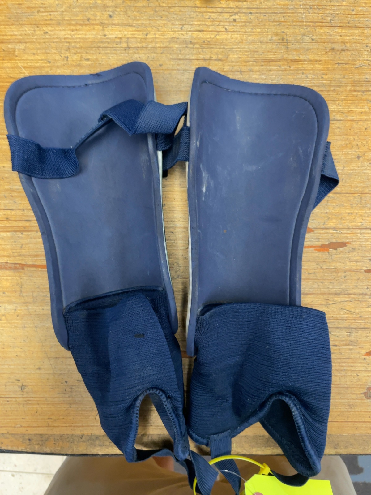 Umbro Soccer Shin Pads - Blue