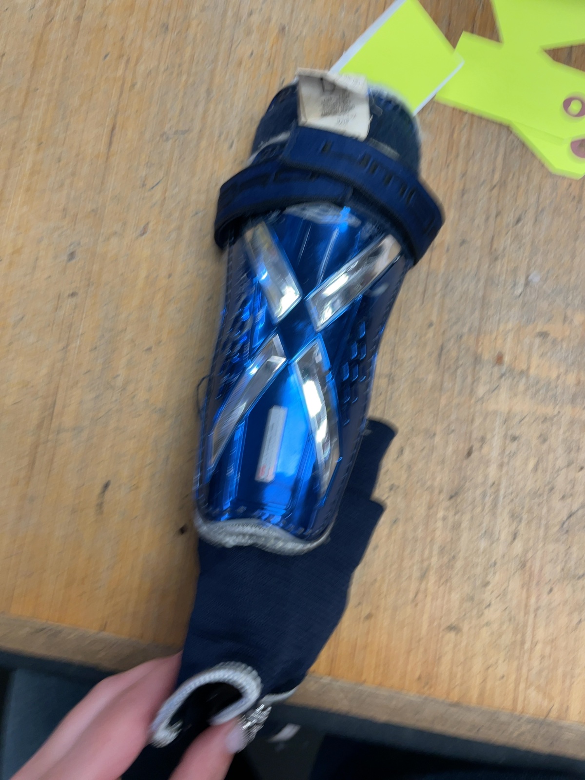 Umbro Soccer Shin Pads Small Blue