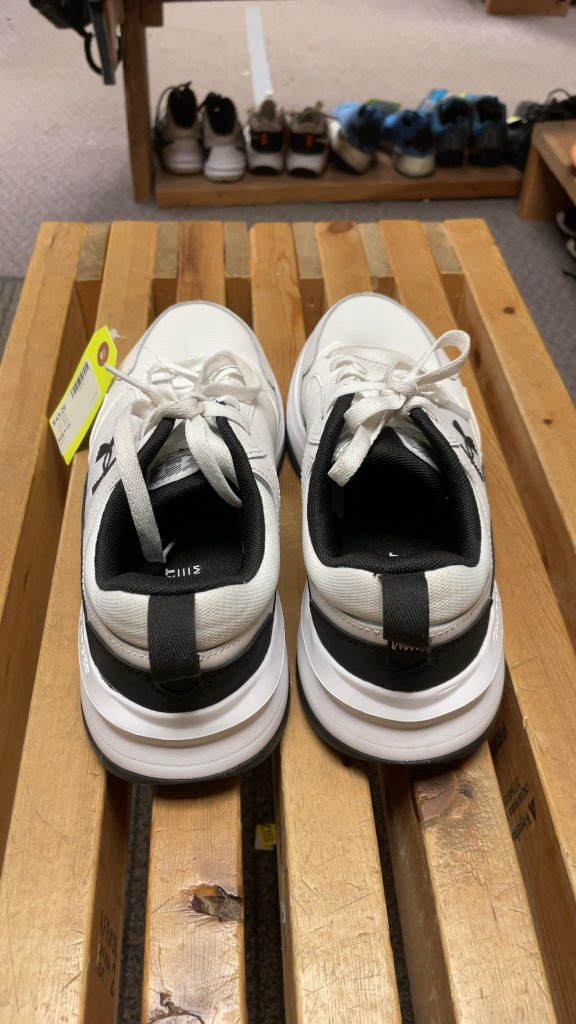 Under Armour Charged Runners - White - Size 9