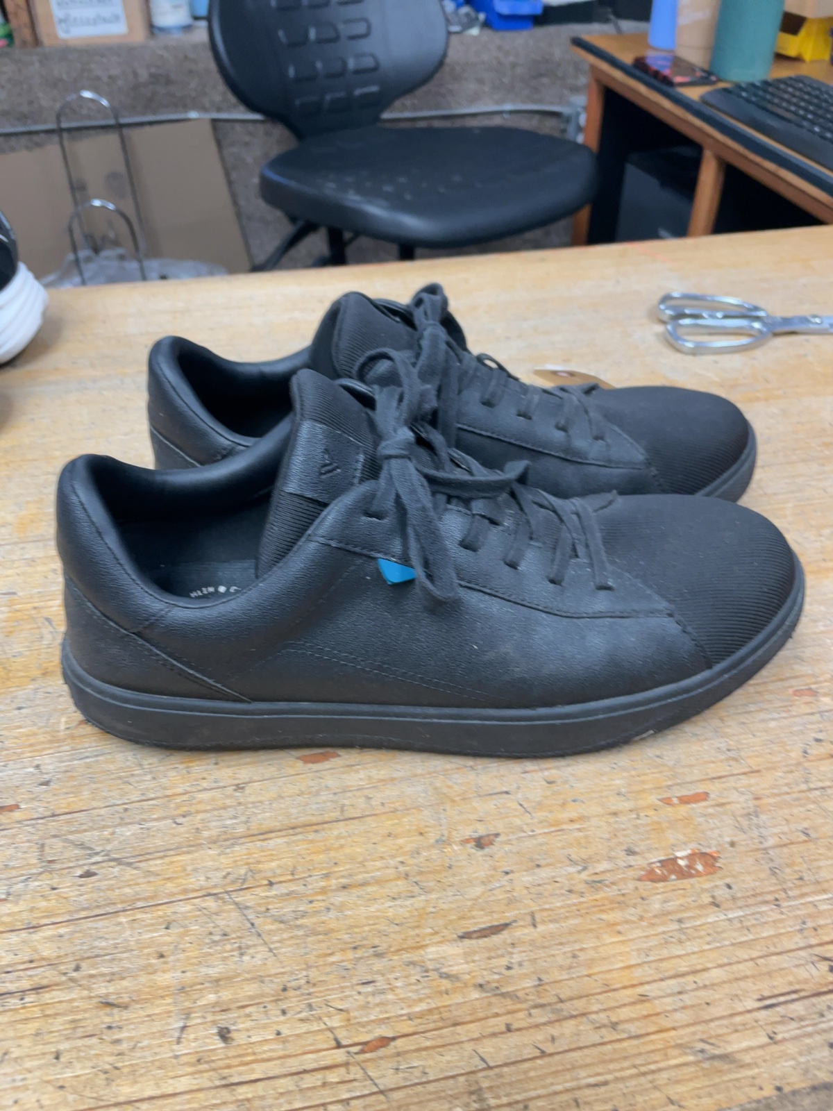 Vessi Sneakers Size 11 Black