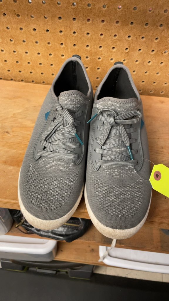 Vessi Weekend Runners - Grey - Size 8