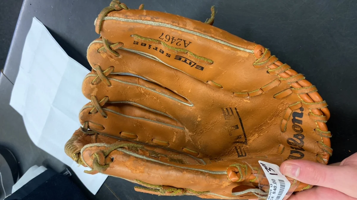 Wilson Baseball Glove Elite Series A2467 Used 13" - image 2