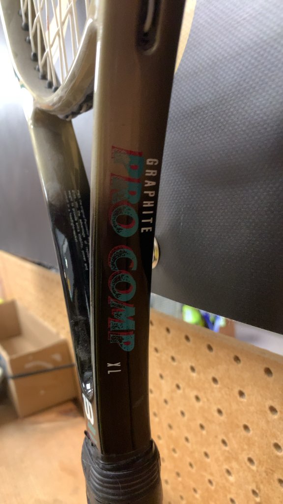 Wilson Graphite Pro Comp XL Tennis Racquet