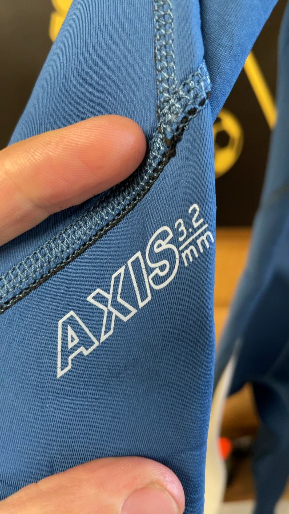 Xcel Axis 3.2mm Youth Wetsuit junior 12