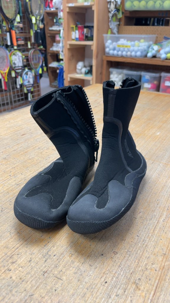 Xcel Axis 5mm Wetsuit Booties - Size 4