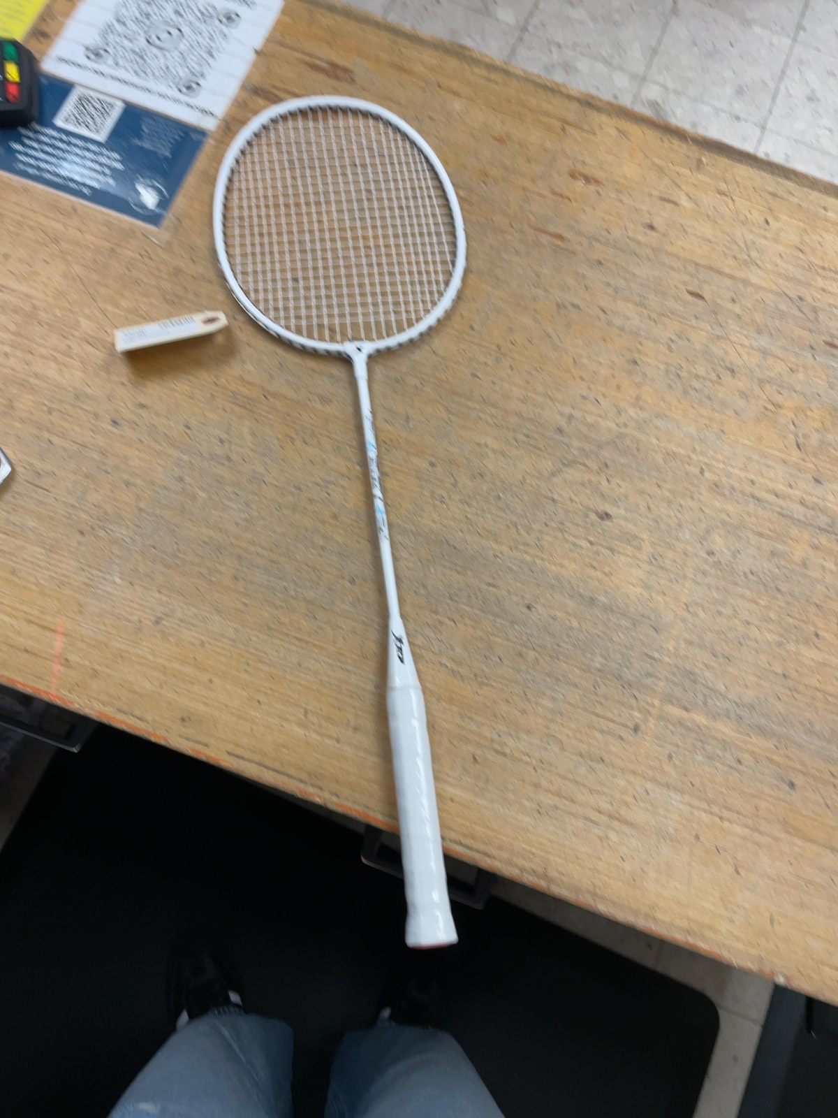 XTEP Badminton Racquet White