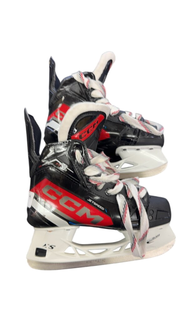 CCM JetSpeed FT670 Hockey Skates - Size 4 Regular almost brand new - image 1