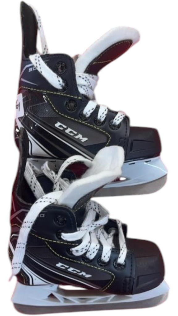 CCM Tacks 9040 Youth Ice Skates Good Condition Size 6Y - image 1