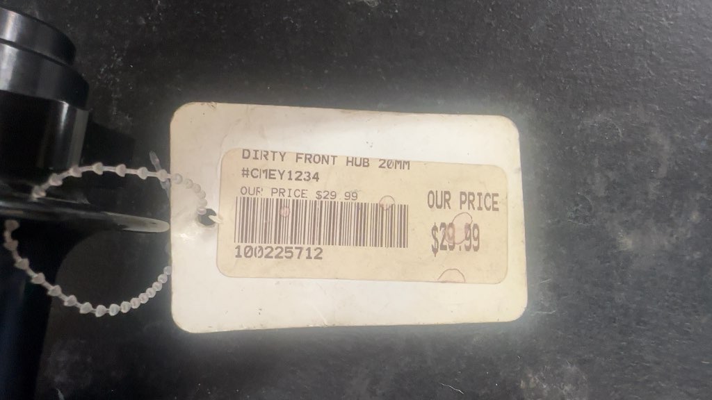 Dirty Front Hub 20mm Black used once